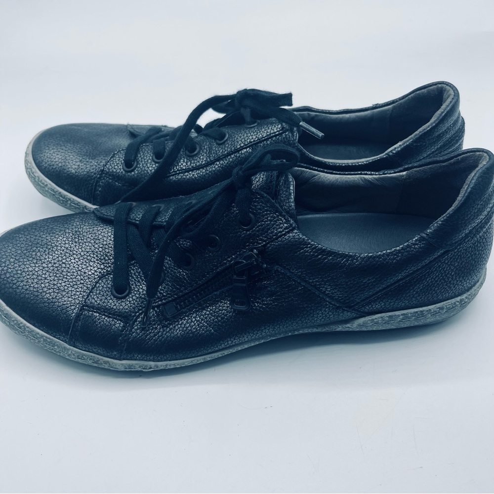 Josef Siebel‎ Leather Comfort Walking Sneaker